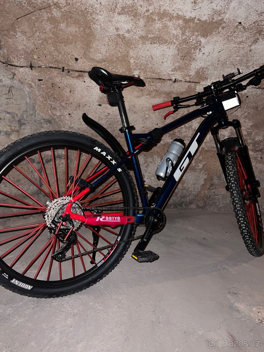 „Horské kolo GT ROGTYD 29“ - 3