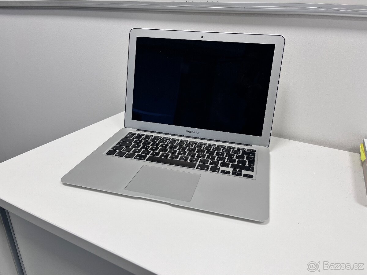 prodám macBook air 2015 13" - 3