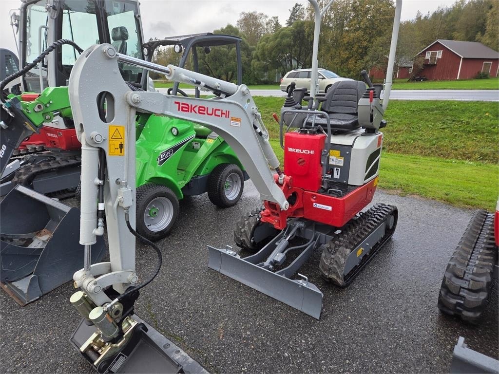 Nová naklápěcí hlava s mechanickým RU - 3