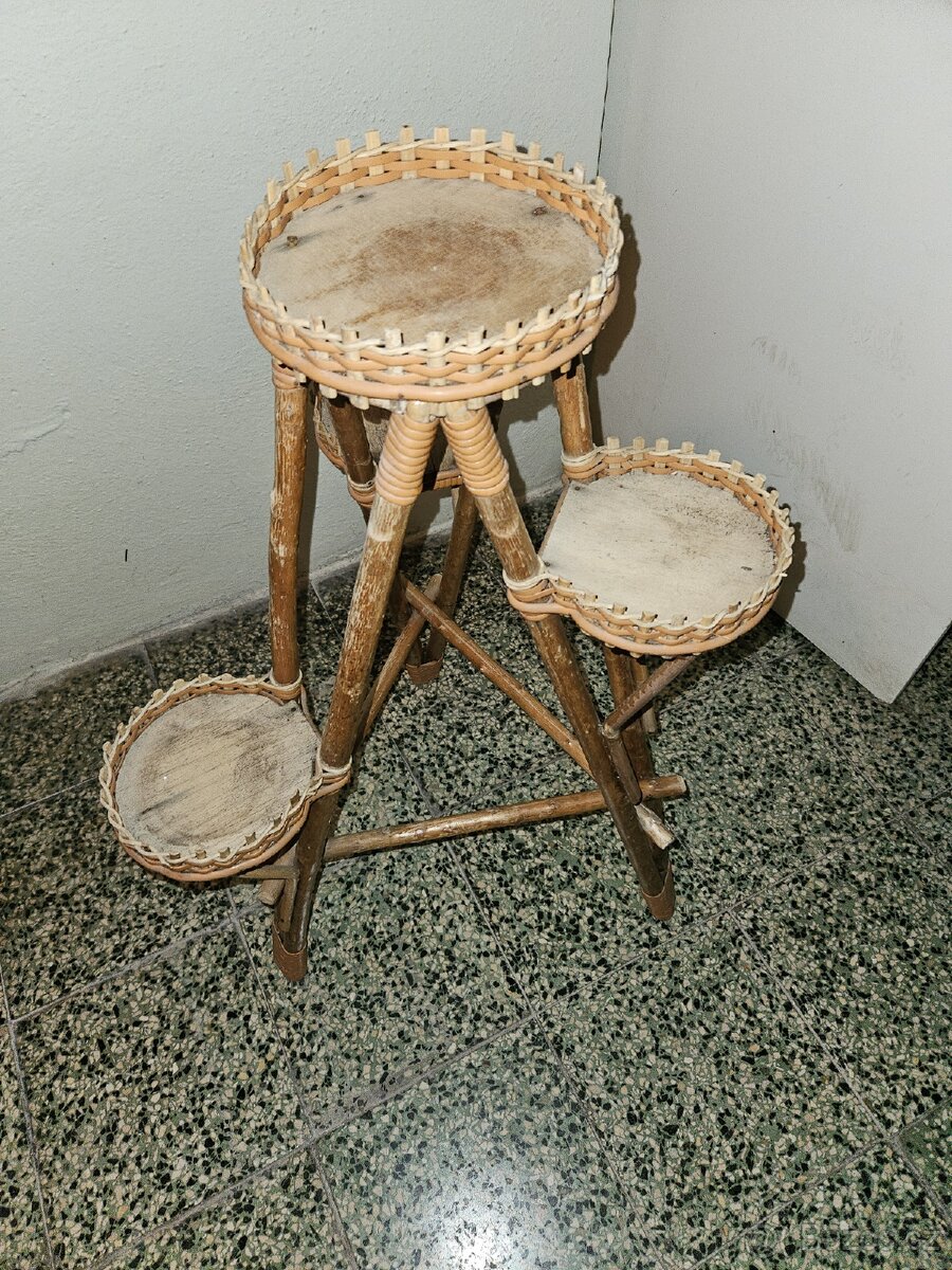 Retro stojan na kytky - 3