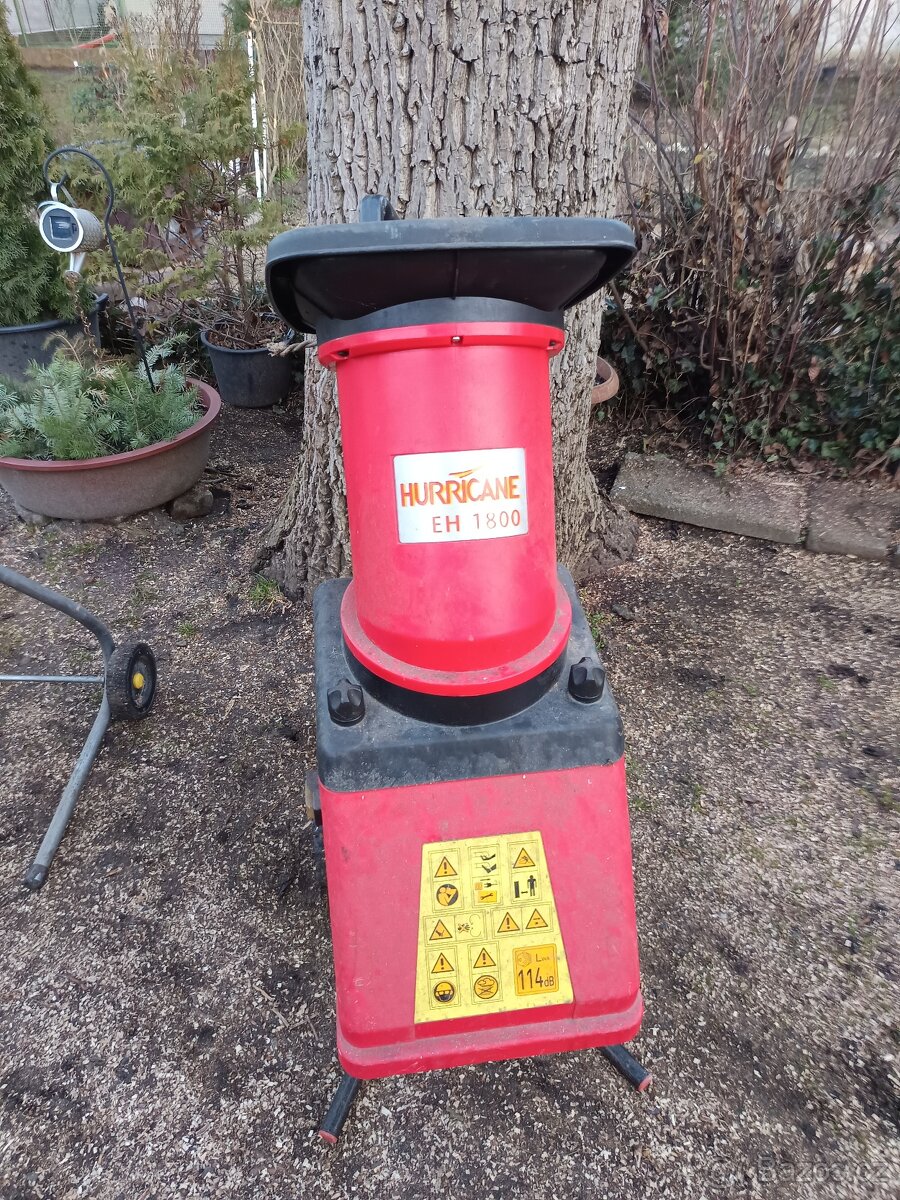 Drtič větví - štěpkovač - 3