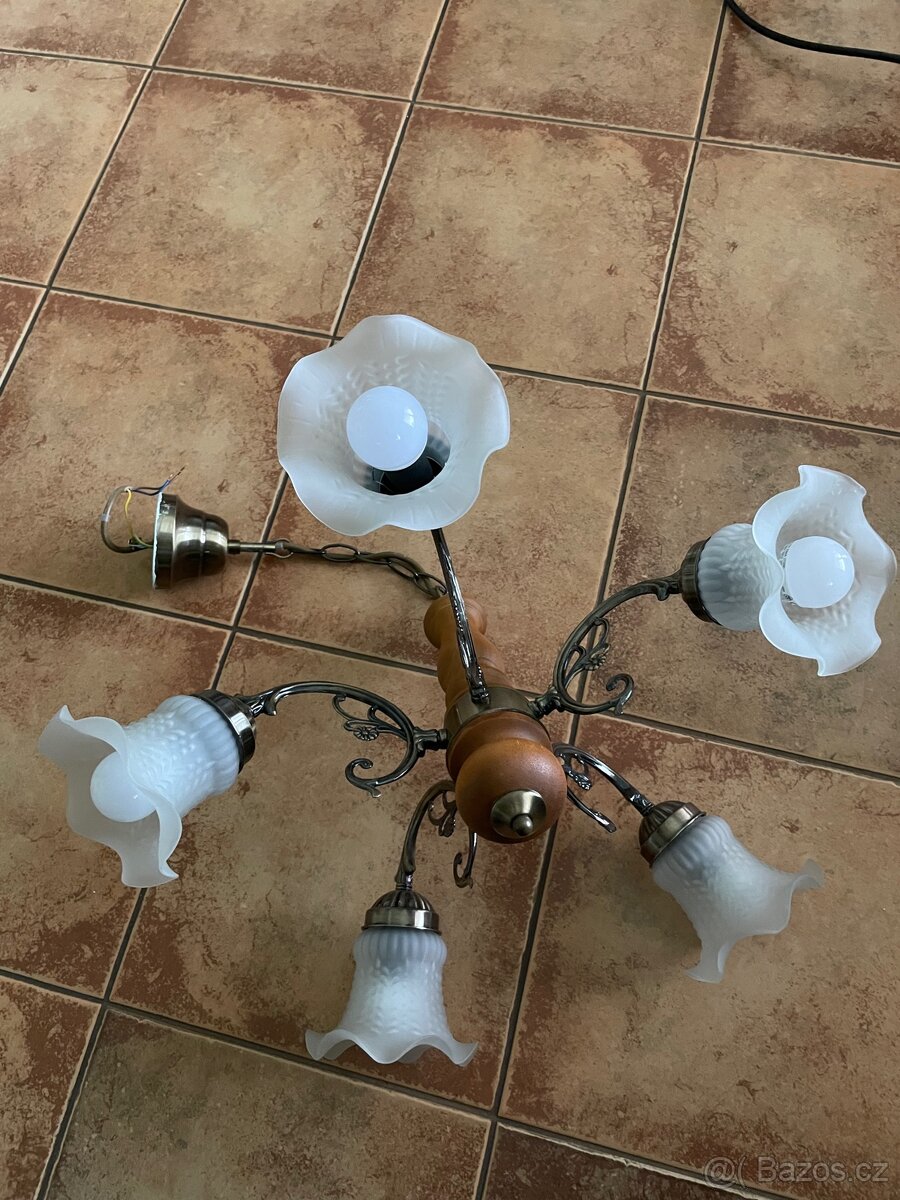 Rustikální lustr - 3