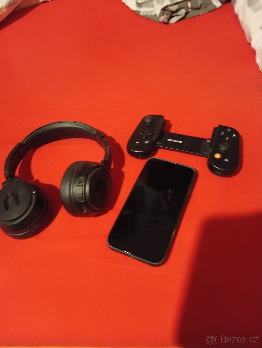 Prodám iPhone 15 pro max 256gb - 3