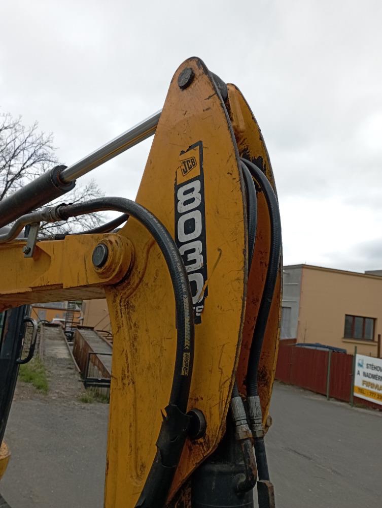 JCB 8030 - 3