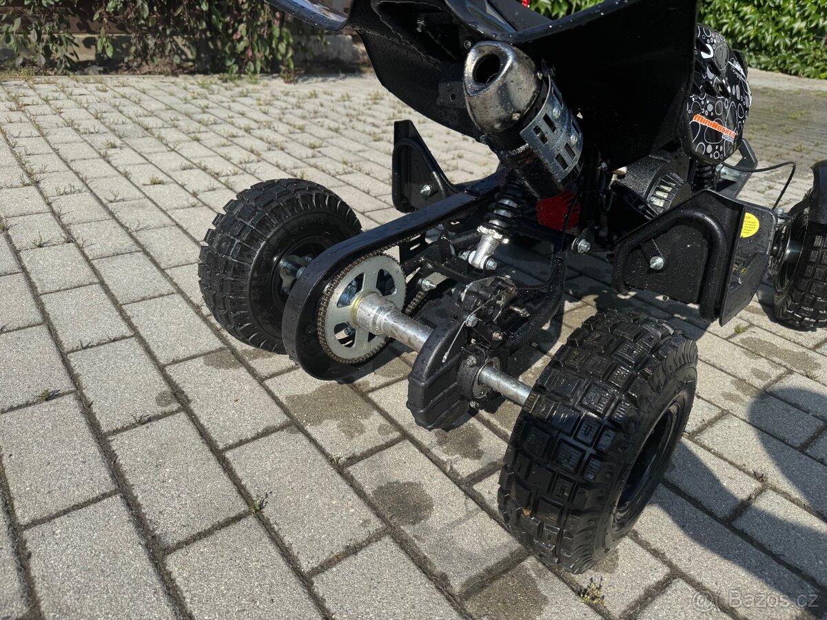 Dětská čtyřkolka 50 ccm