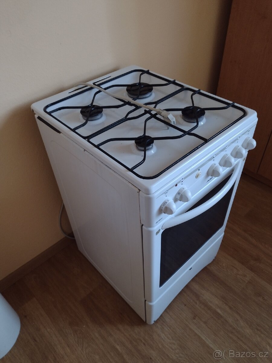 Kombinovaný sporák, velmi dobrý stav - 3