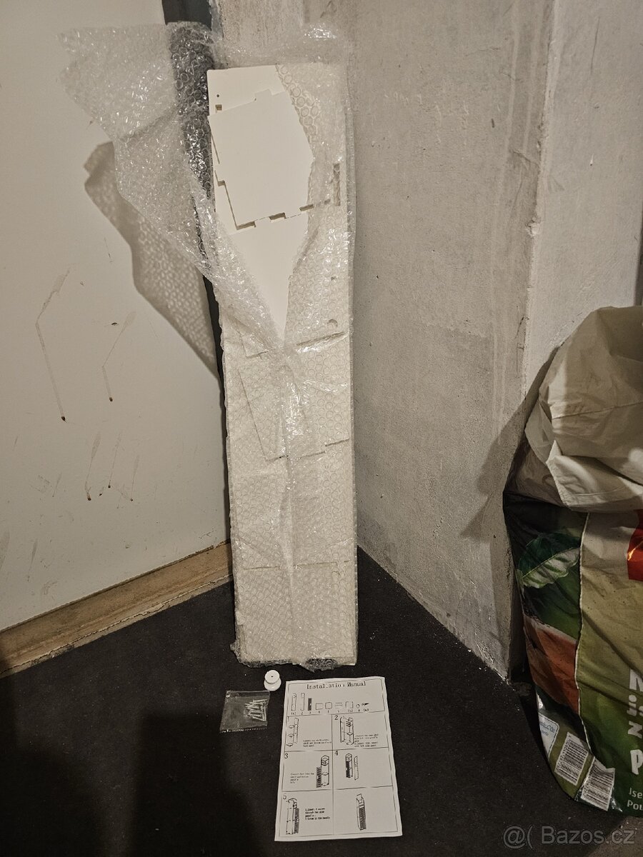 Koupelnová skříňka - 3