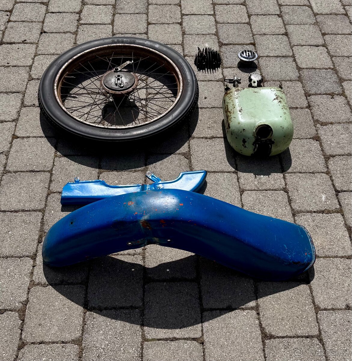 Jawa 50 parez, pionyr, fichtl - díly - 3