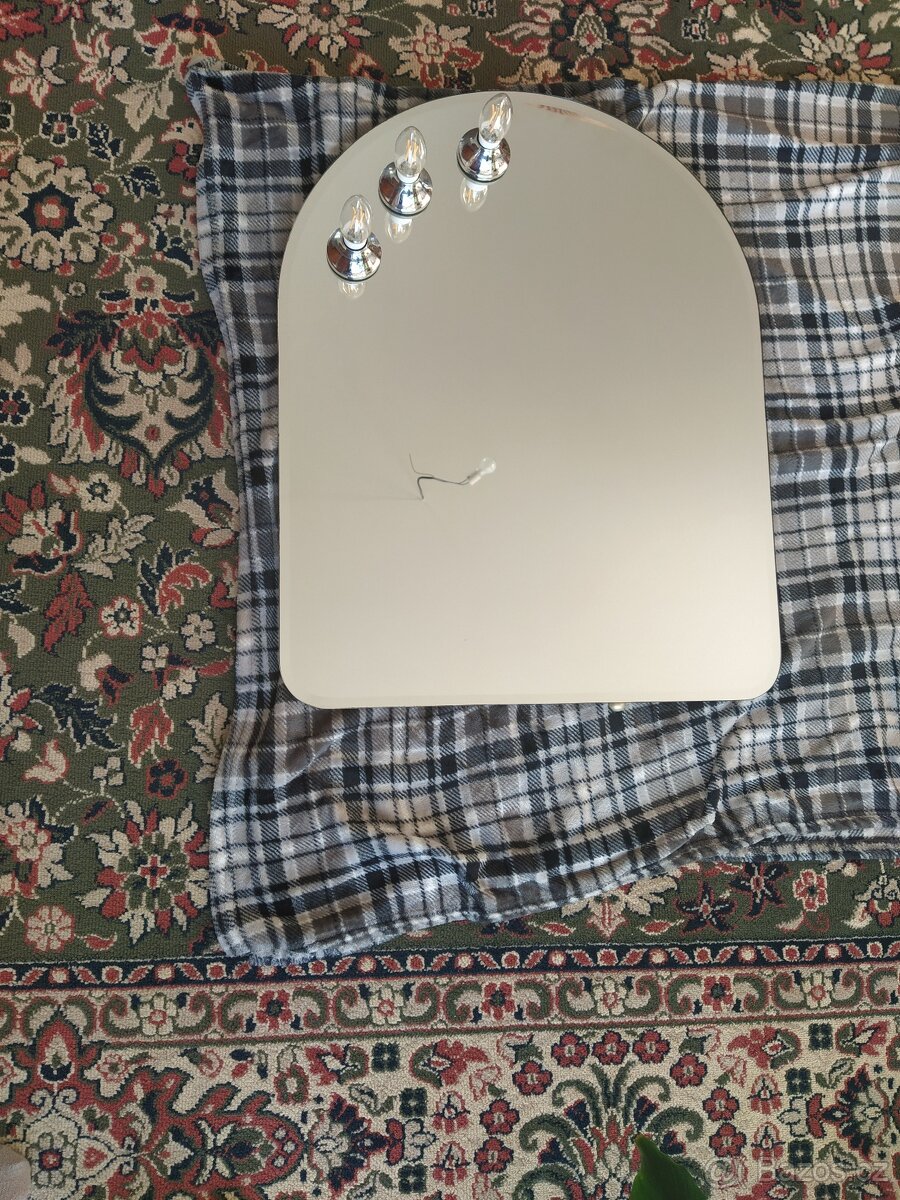 Koupelnové zrcadlo - 3