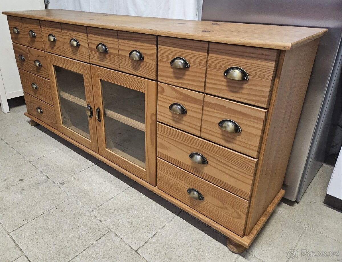 Velká dřevěná komoda (délka 176 cm) - 3