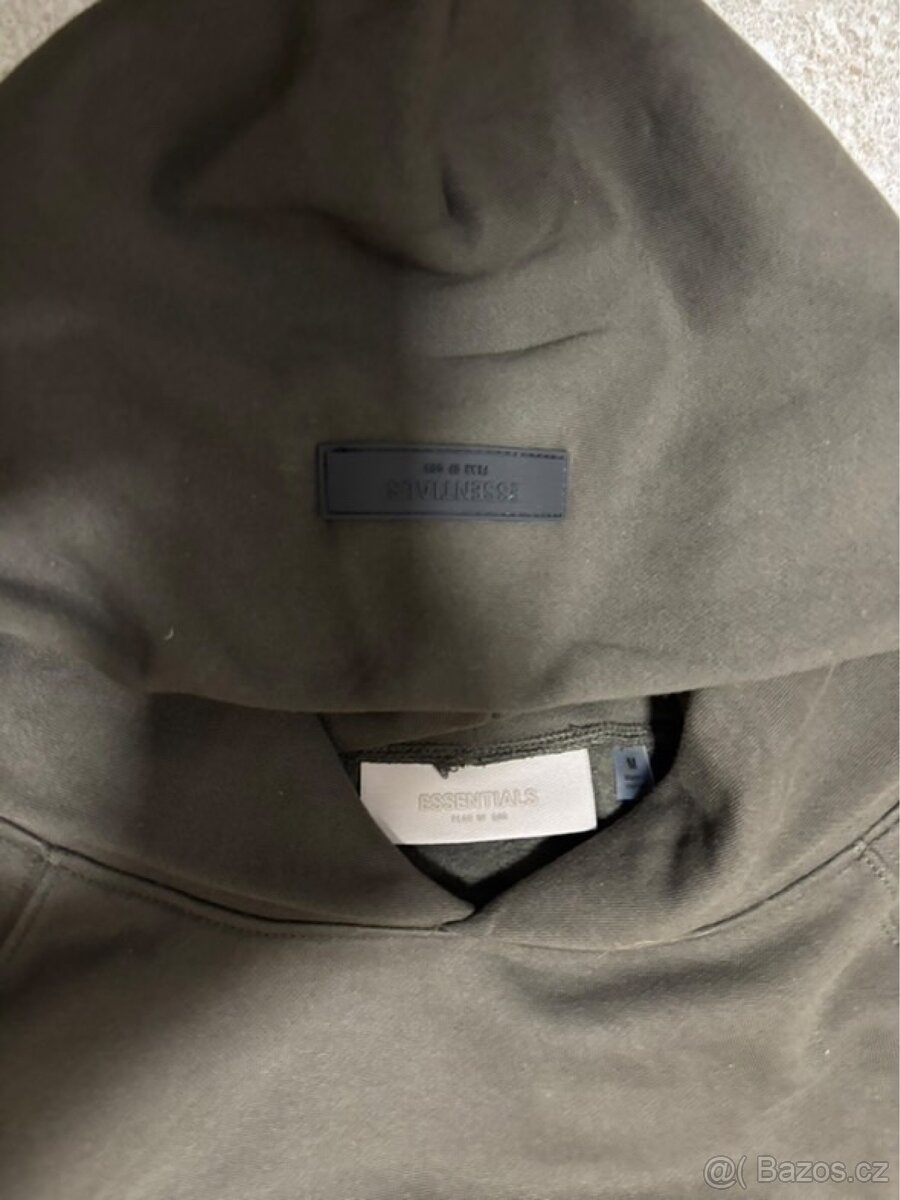 Šedo černá essentials mikina velikosti M - 3