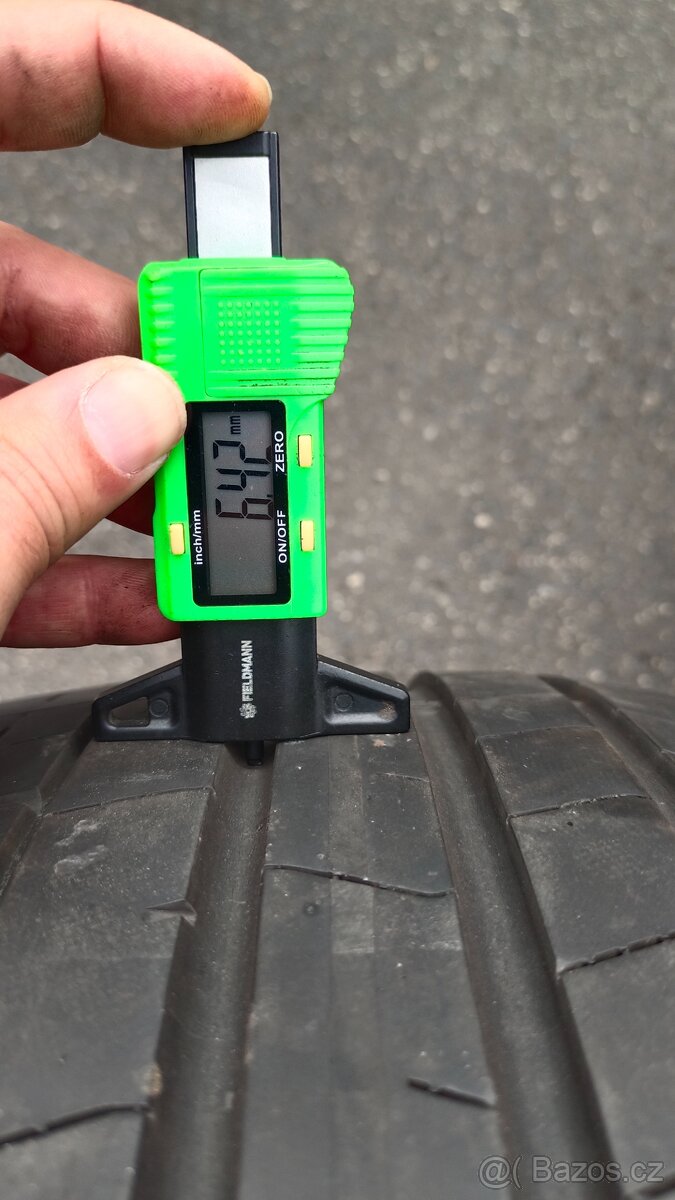 235/35/19 235/35 r19 6ks - 3