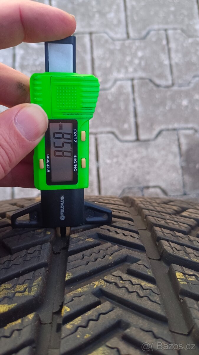 235/40/19 235/40 r19 - 3