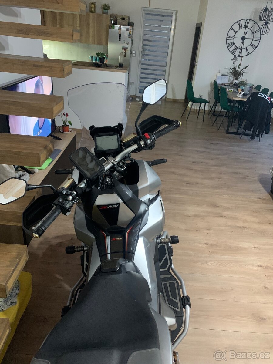 Honda x-adv 750 - 3