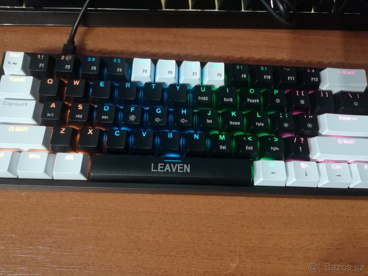 Mechanická Klávesnice Leaven - Red Switch - 3