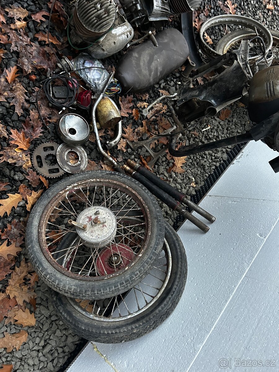 Čz 175/250 sport - 3