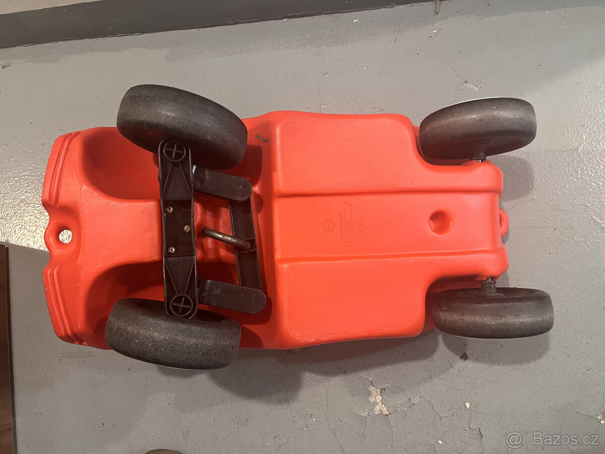 Dětské odrážedlo - červené auto - 3