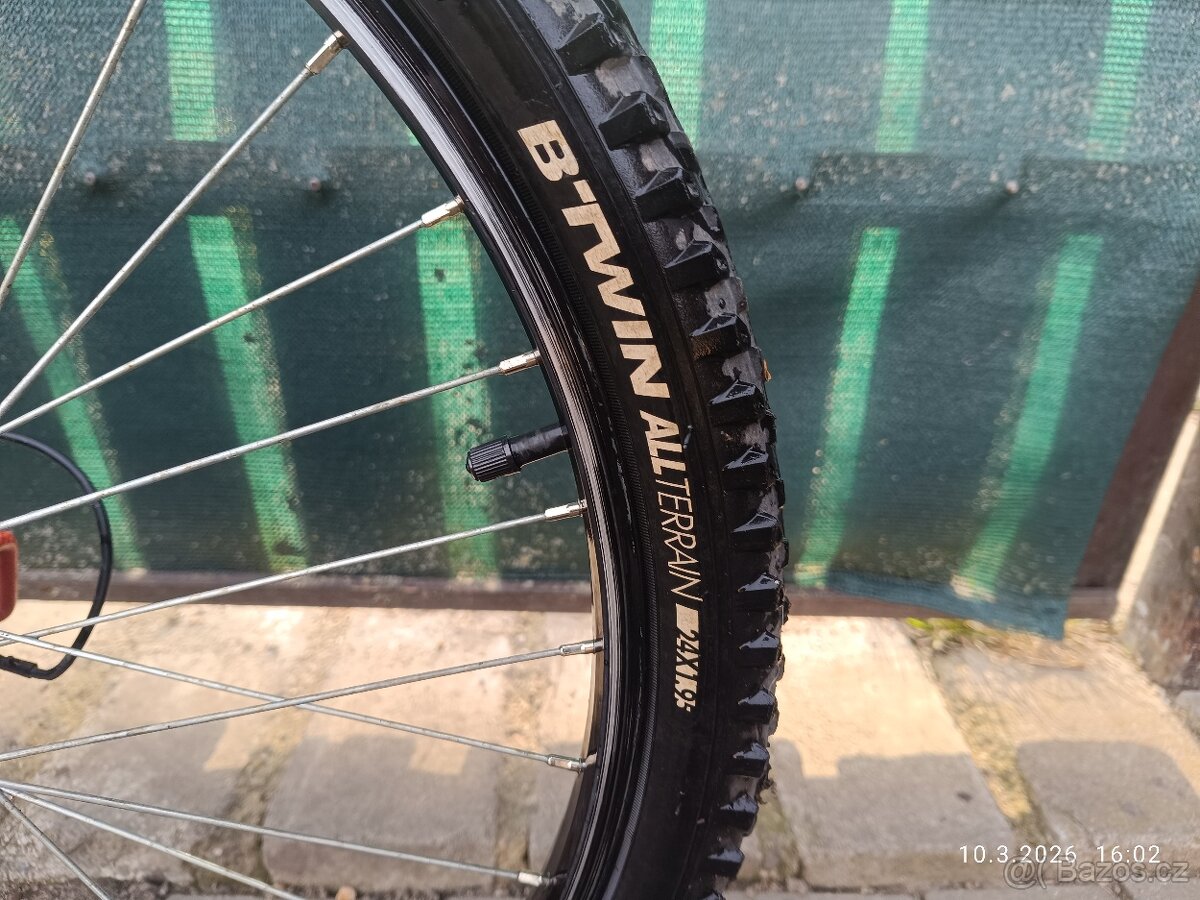 Dětské kolo btwin 24 - 3