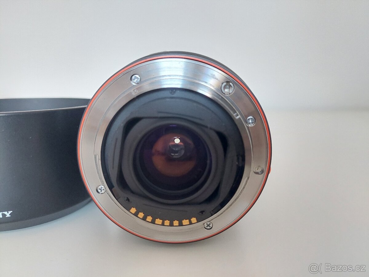 Sony 75-300mm / 4.5-5.6 - 3