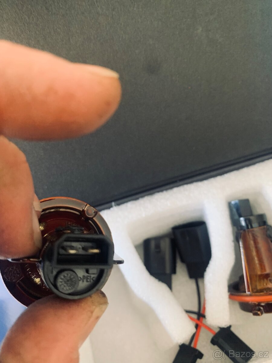 Led markery + origo halogen markery BMW X5, e53 po face - 3