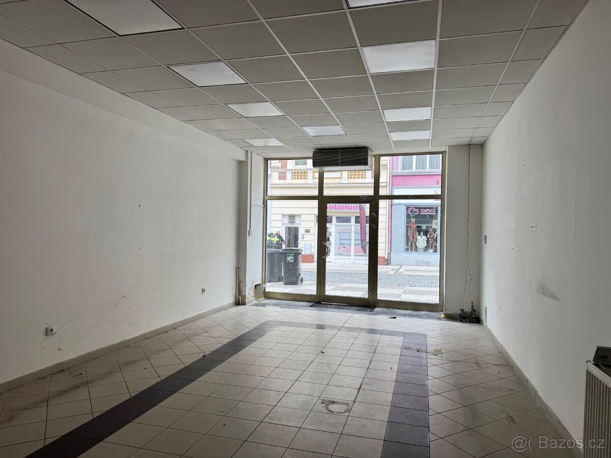 Pronájem obchodního prostoru 120 m², Teplice -Krupská – pohled 3