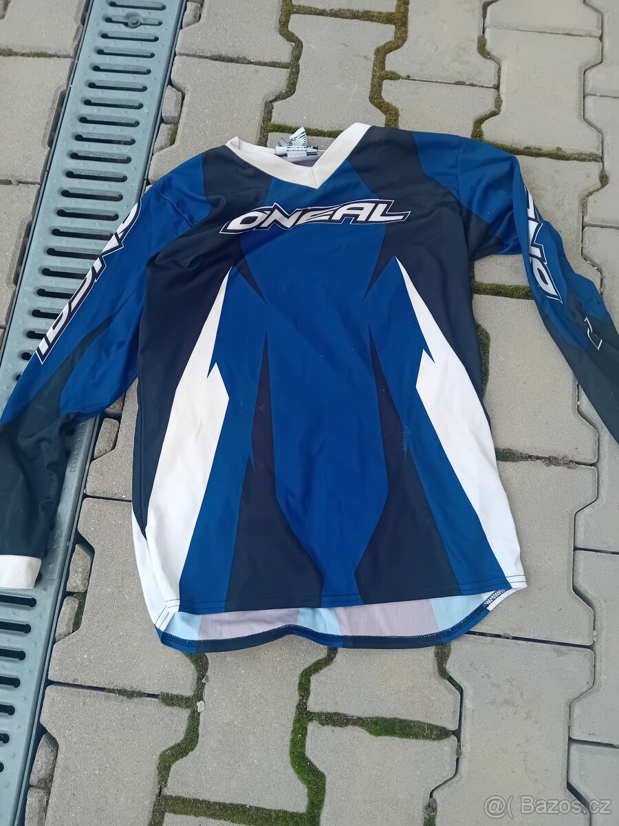 Prodám věci na motokros