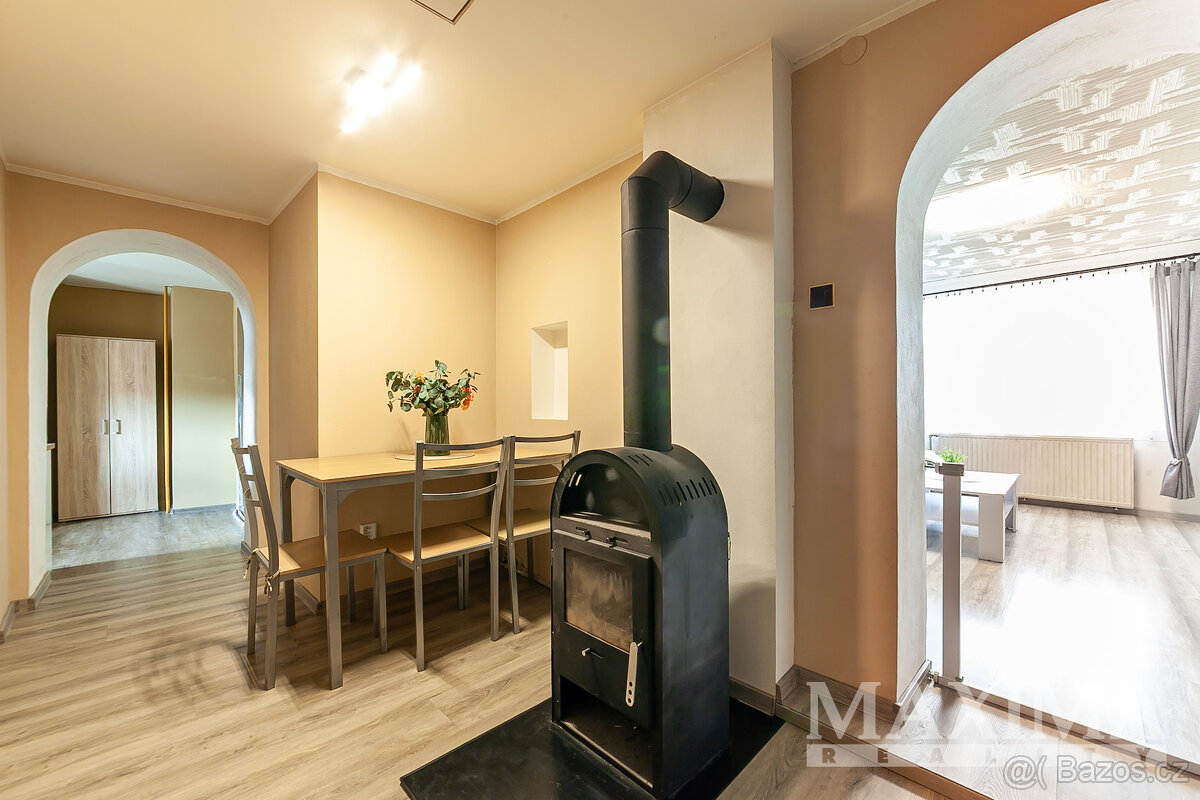 Dům 6 a více o ploše 200 m2 - Doksany, Doksany - 3