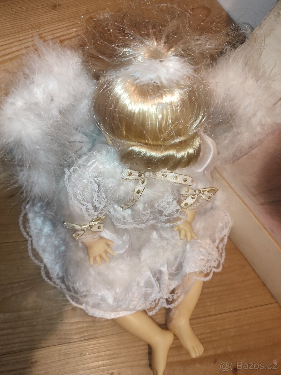 Panenka anděl - 3