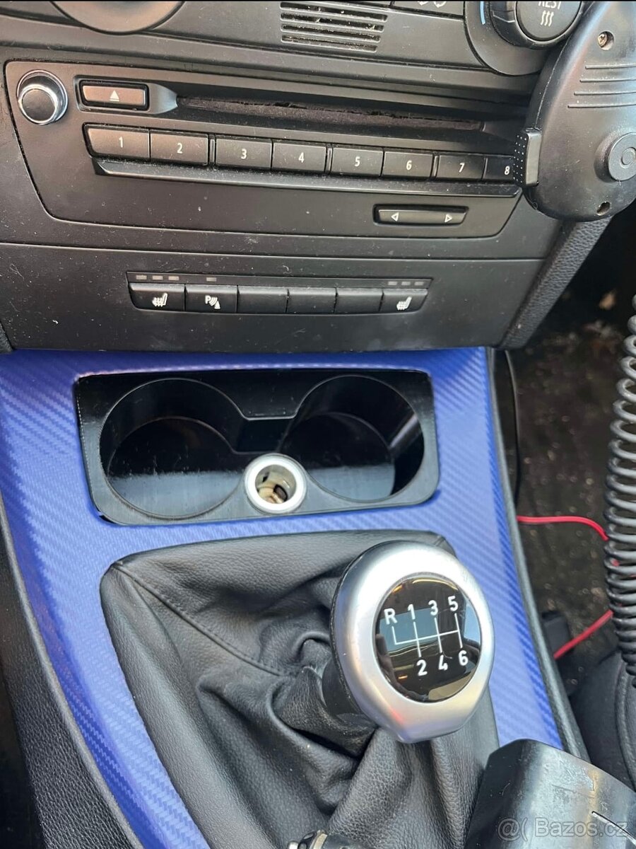 Držák na nápoje BMW E90 / E91 / E92 / E93 s držákem telefonu - 3