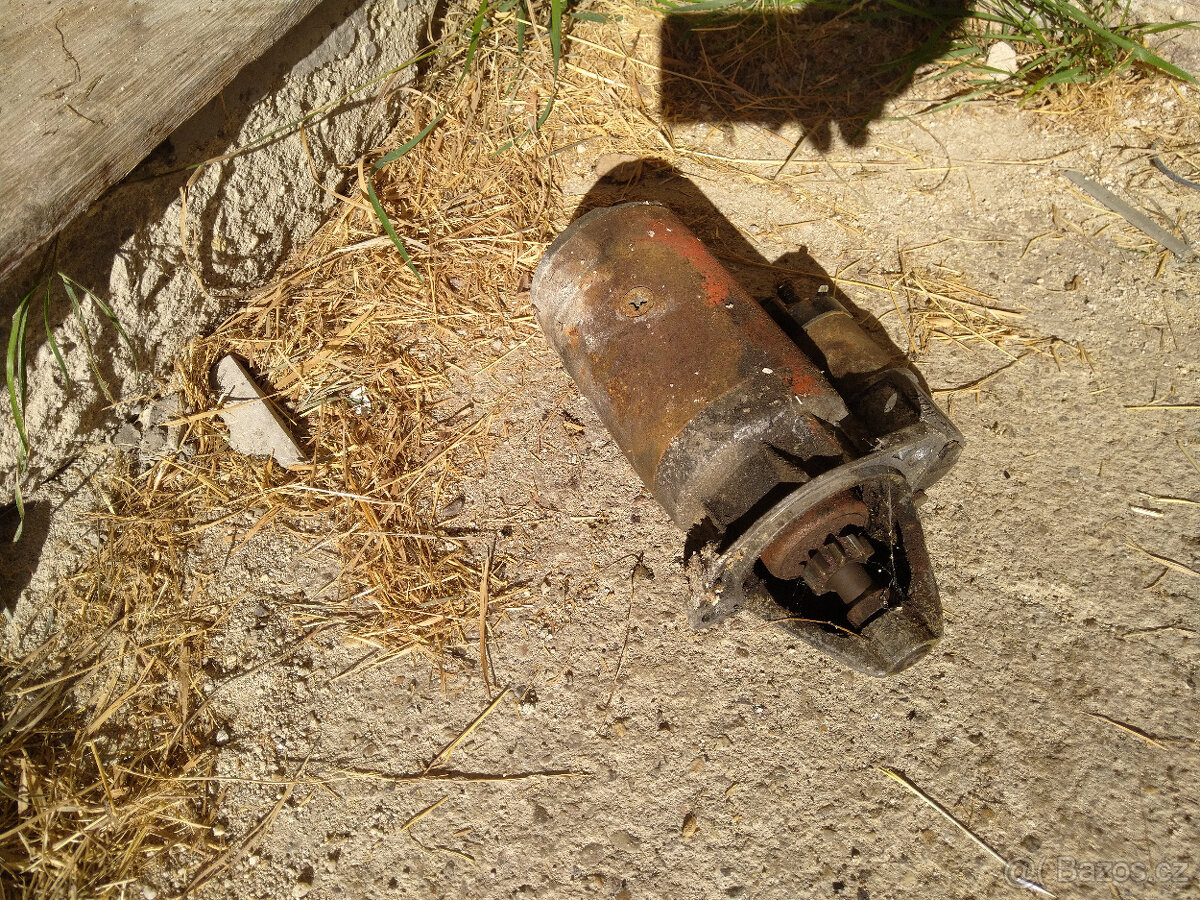 Přebytky Trabant - 3