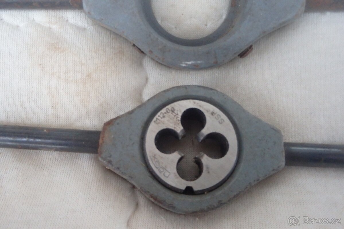 Závitová očka a vratidla - 3