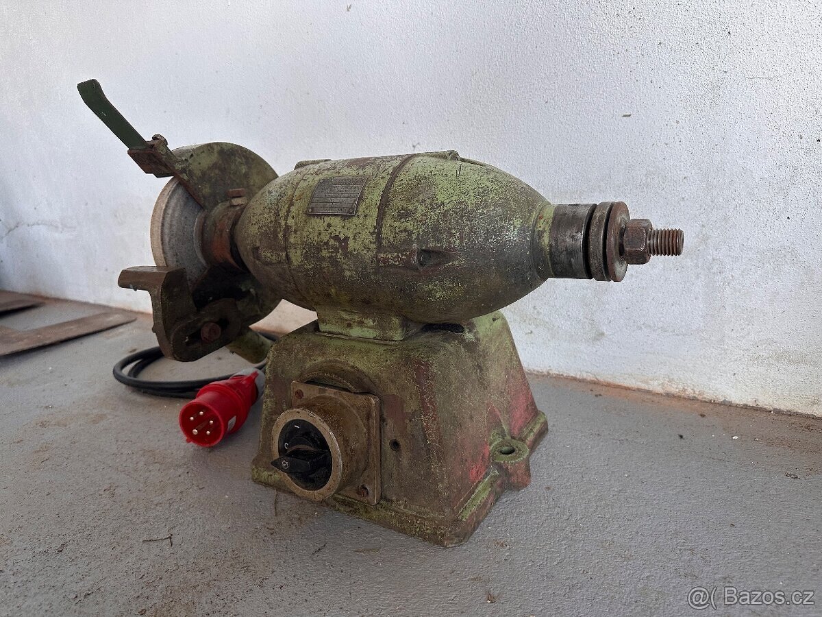 Bruska MEZ Brno BNT 12 - 3