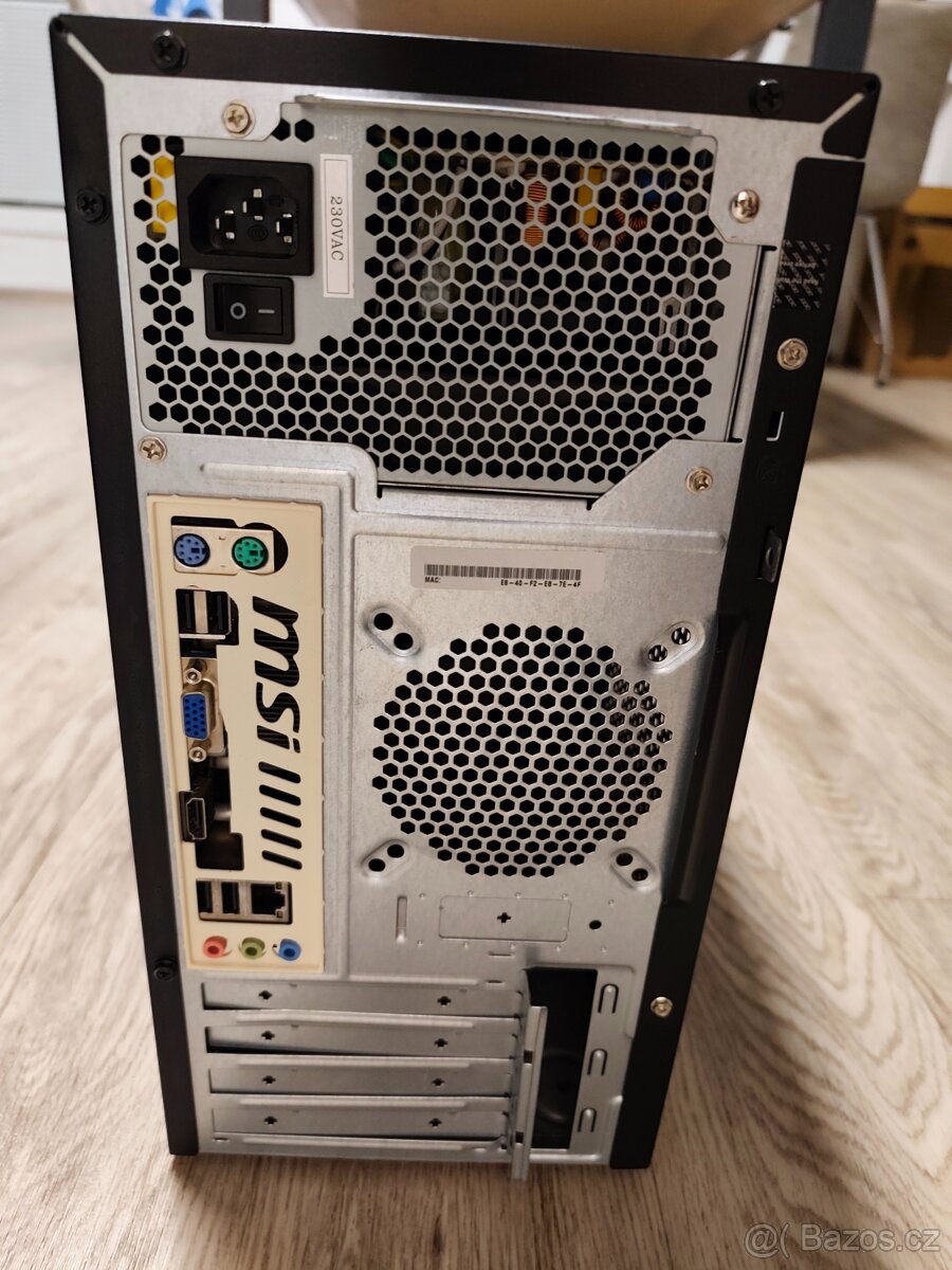 Acer kancelářský počítač - 3