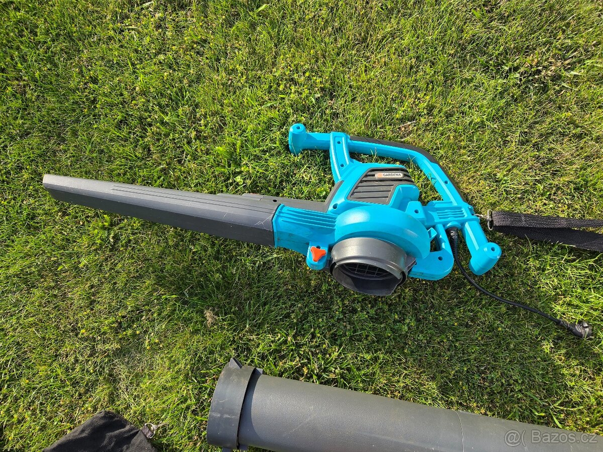 Zahradní vysavač 3000W ErgoJet 3000 Gardena - 3