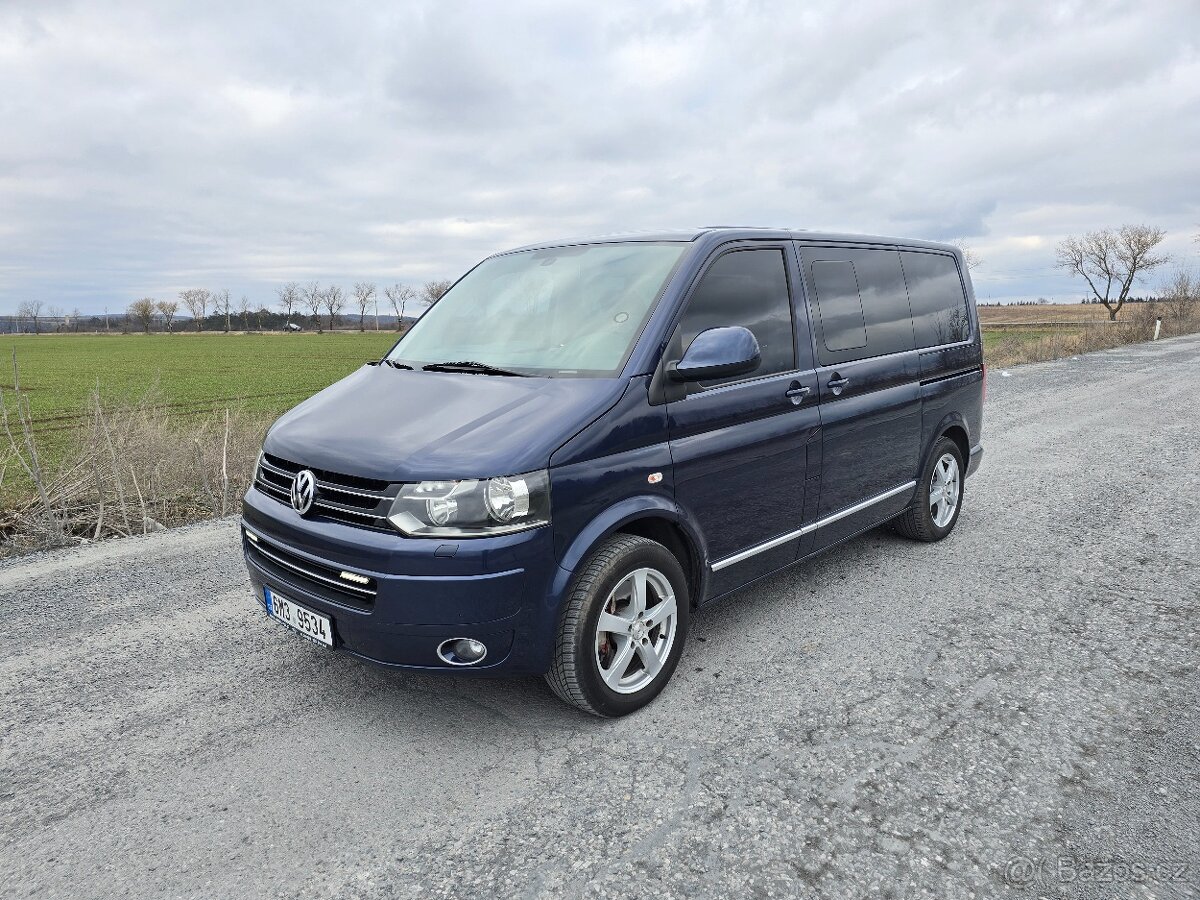 VW Multivan T5.1 2.0TDi Highline - 3