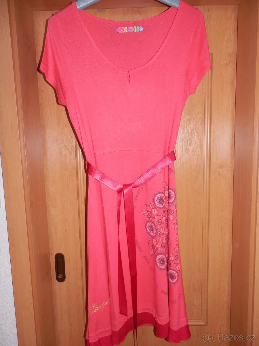 Letní šaty Desiqual vel: XL - 3