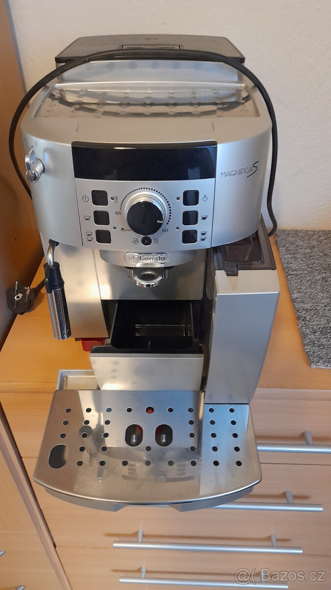 Prodám automatický kávovar - 3