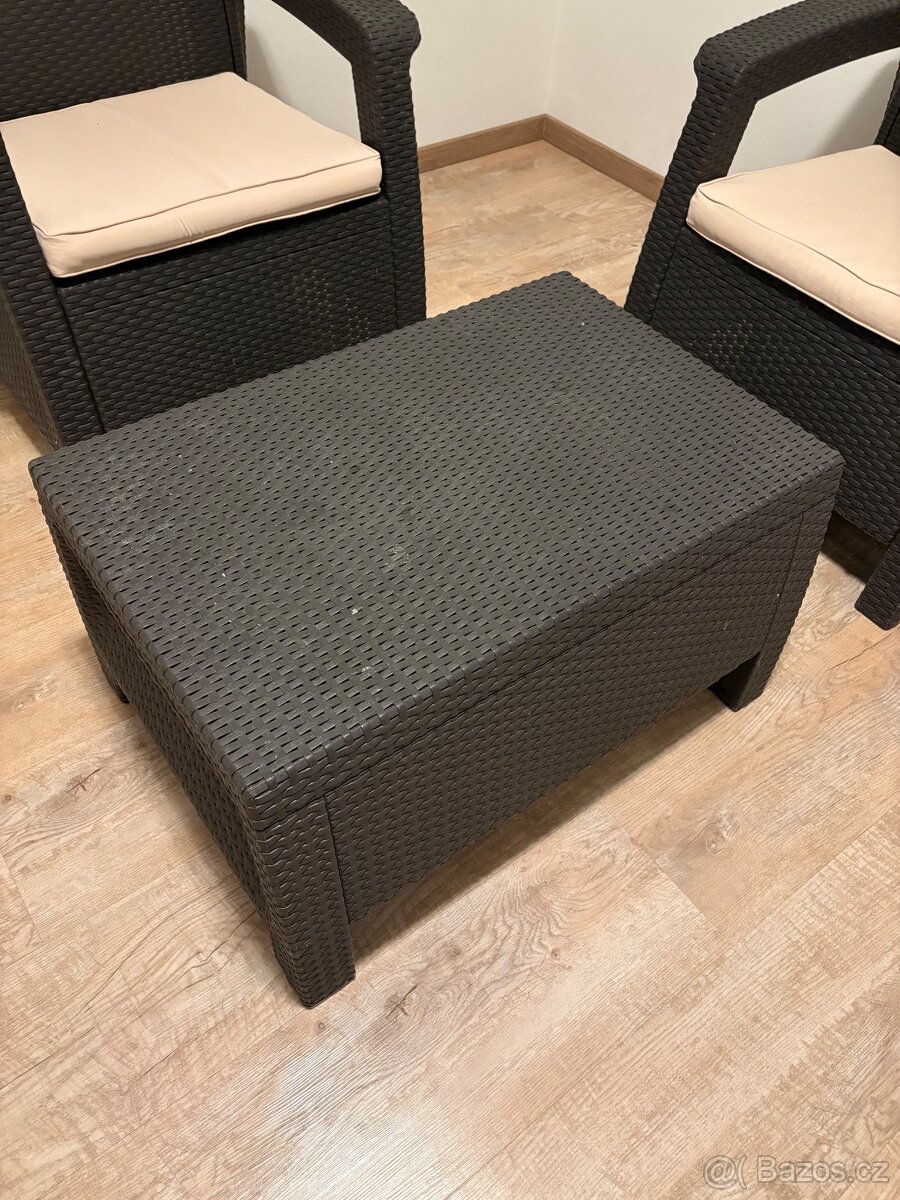 Ratanové posezení - 3