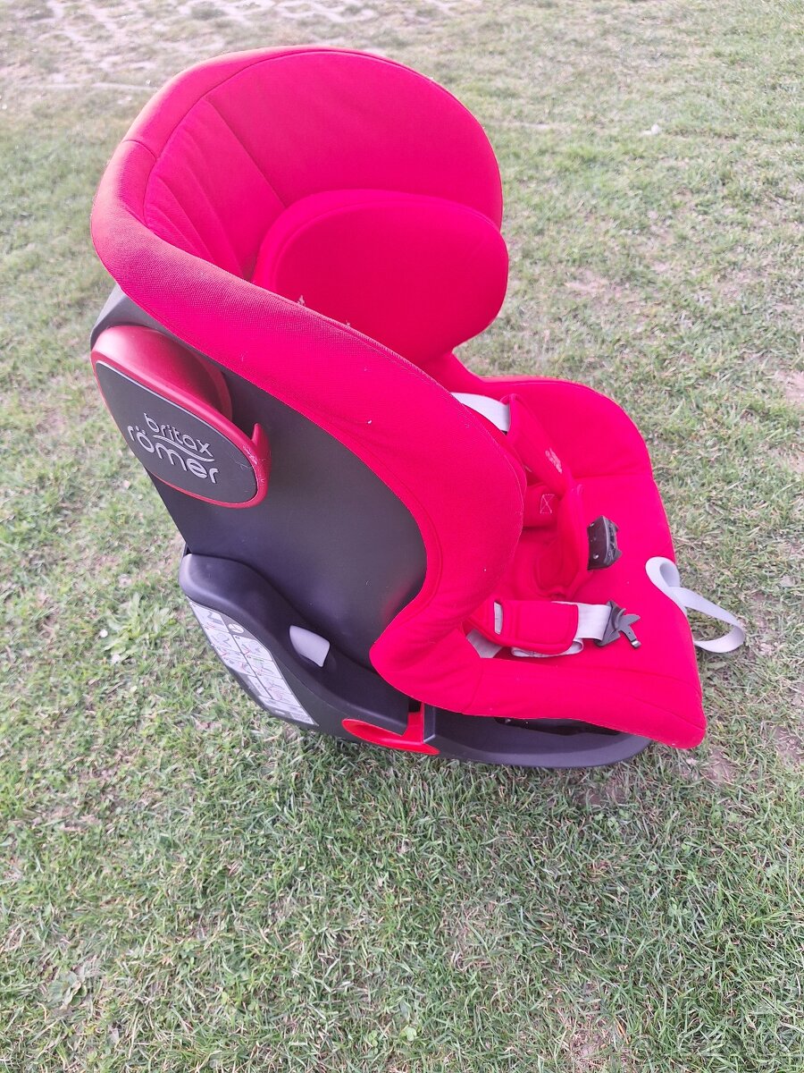 Prodám autosedačku Britax romer - 3