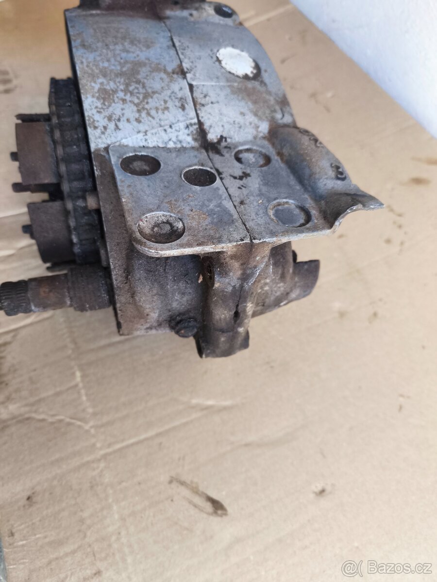 Motor ČZ 125T - 3