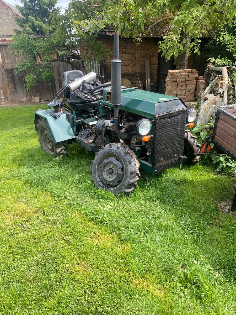 Malotraktor 1202 - 3