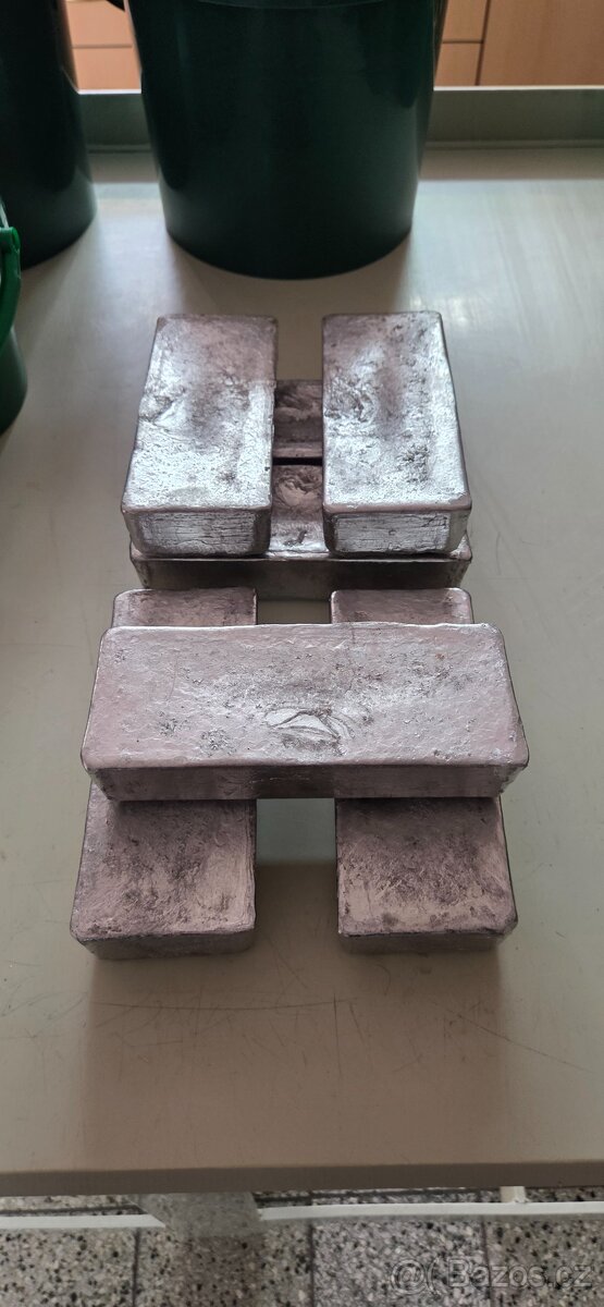 Olovo - 3