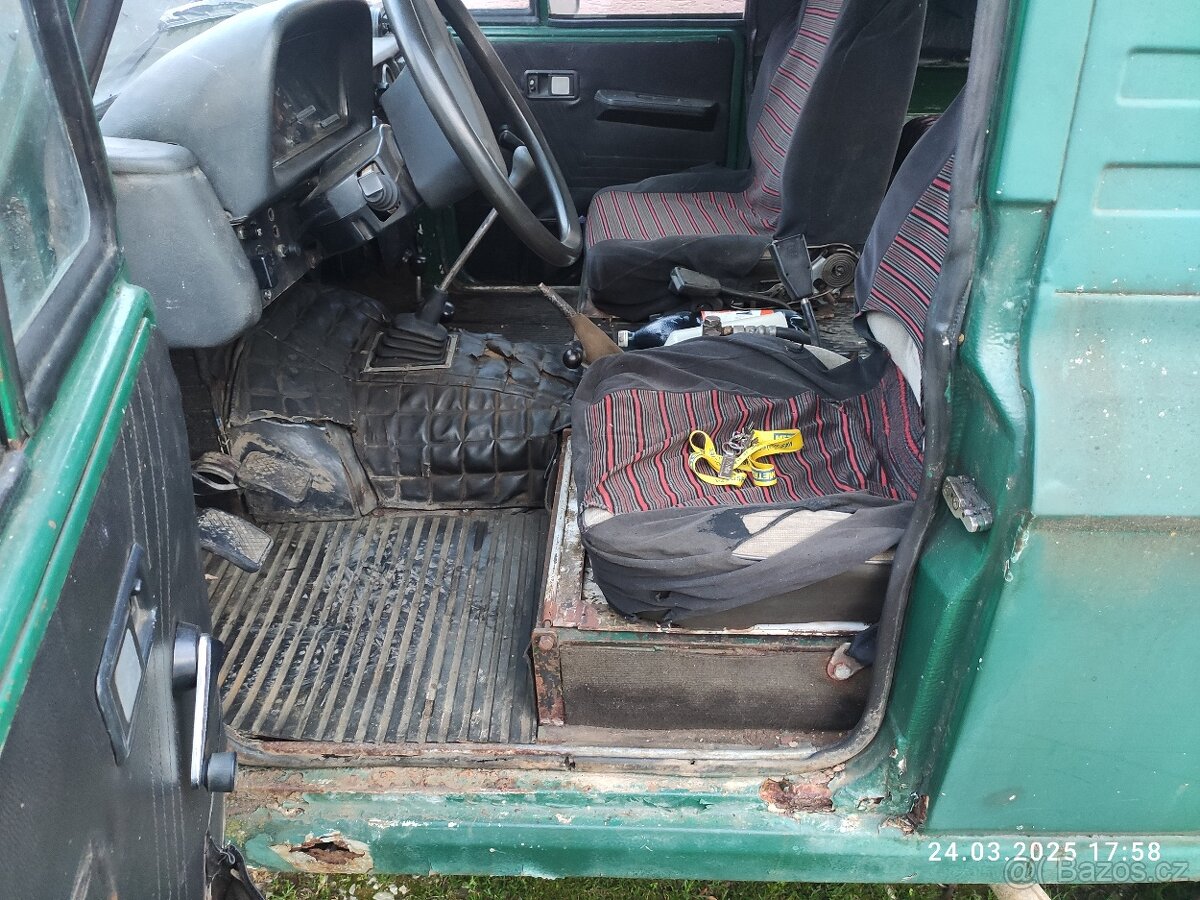 ARO 243 diesel, servo, bez ŠPZ