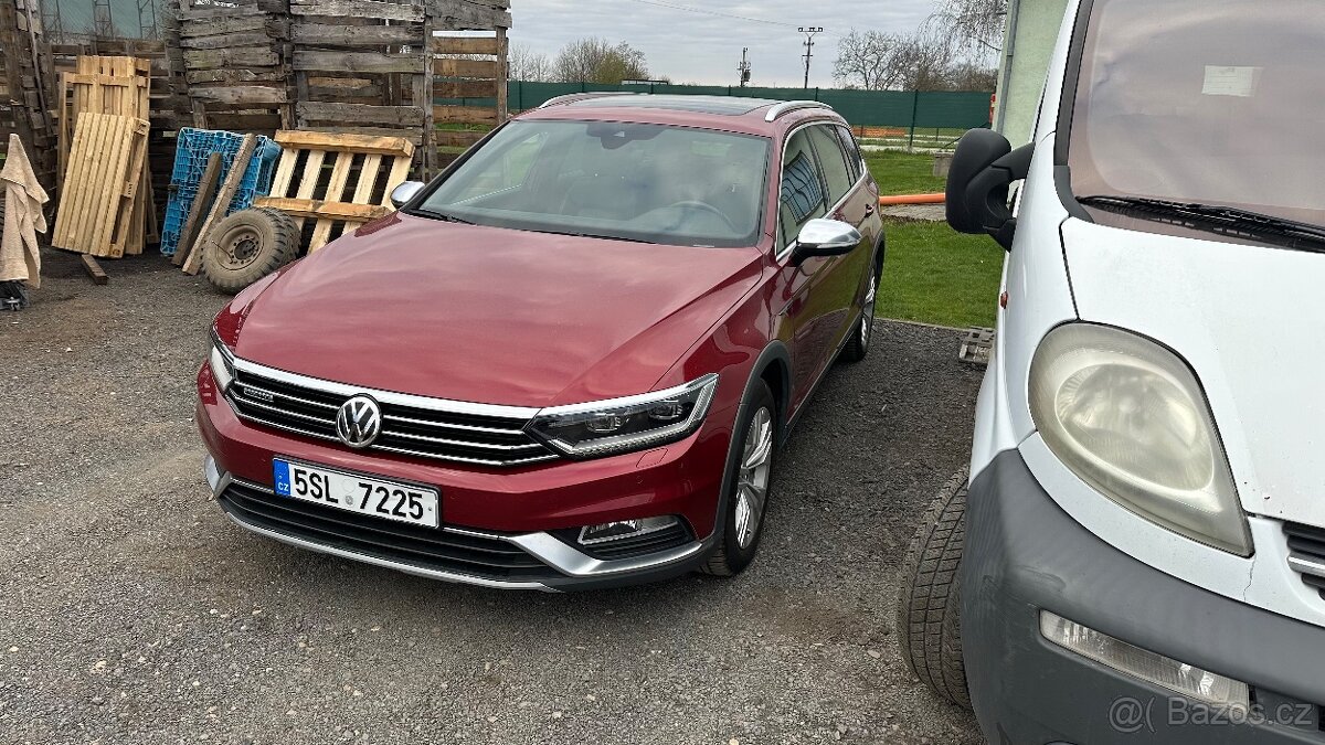 Passat B8 Alltrack 2.0TDi 176kw / webasto / ACC / DCC / pano