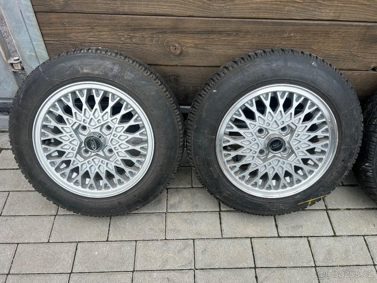 4x108 R13