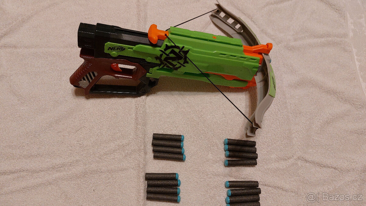 Nerf kuše Zombie strike, luk Nerf Stratobow, pistole X shot. - 3