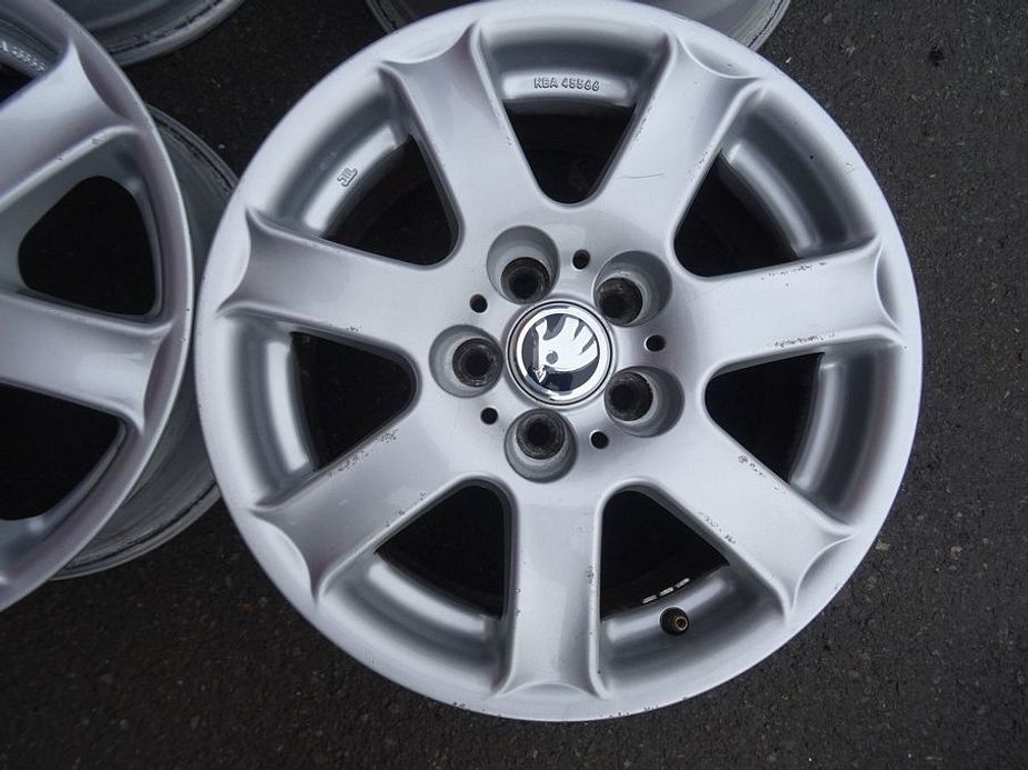 Alu disky Rial na Škoda, 15", 5x100, ET 39, šíře 7J - 3