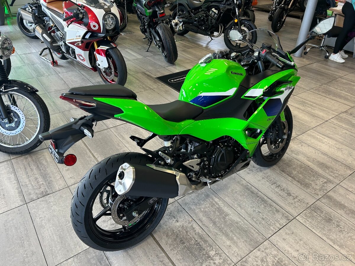 Kawasaki Ninja 500 SE 2026 - 3