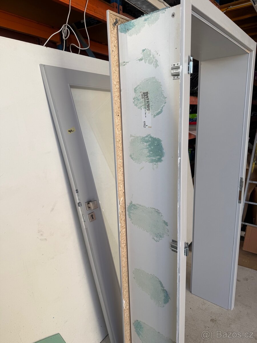 Interierove dvere SOLODOOR 90L sede vcetne zamku a kliky - 3