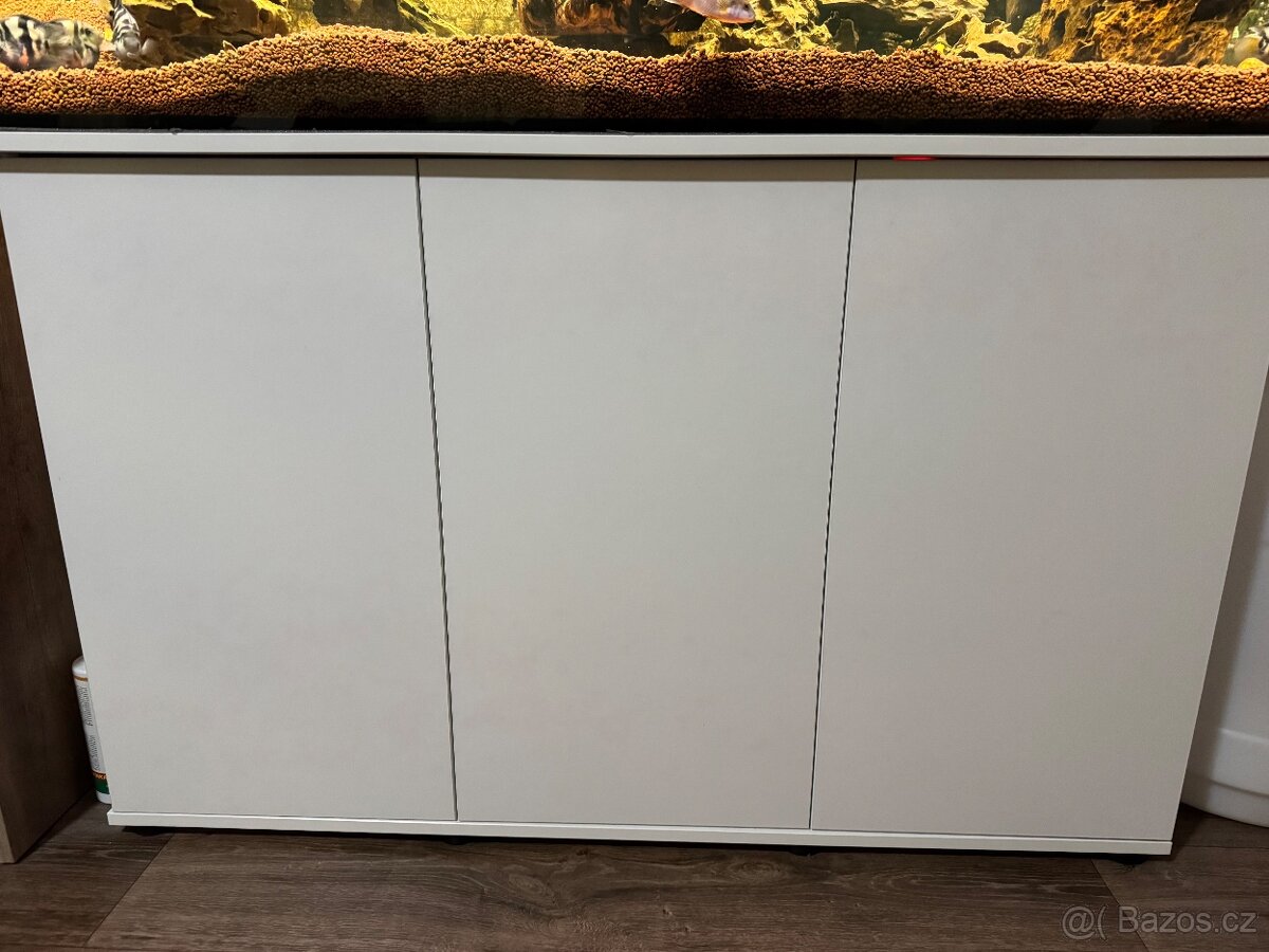 Akvárium se skříňkou 330l - 3